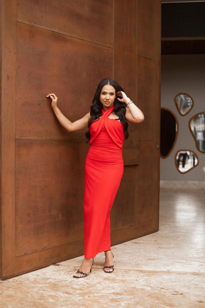 614826257: Chica busca chico en Valencia