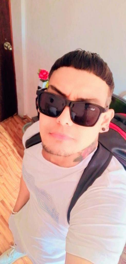 Chico busca chica en Tenerife: 