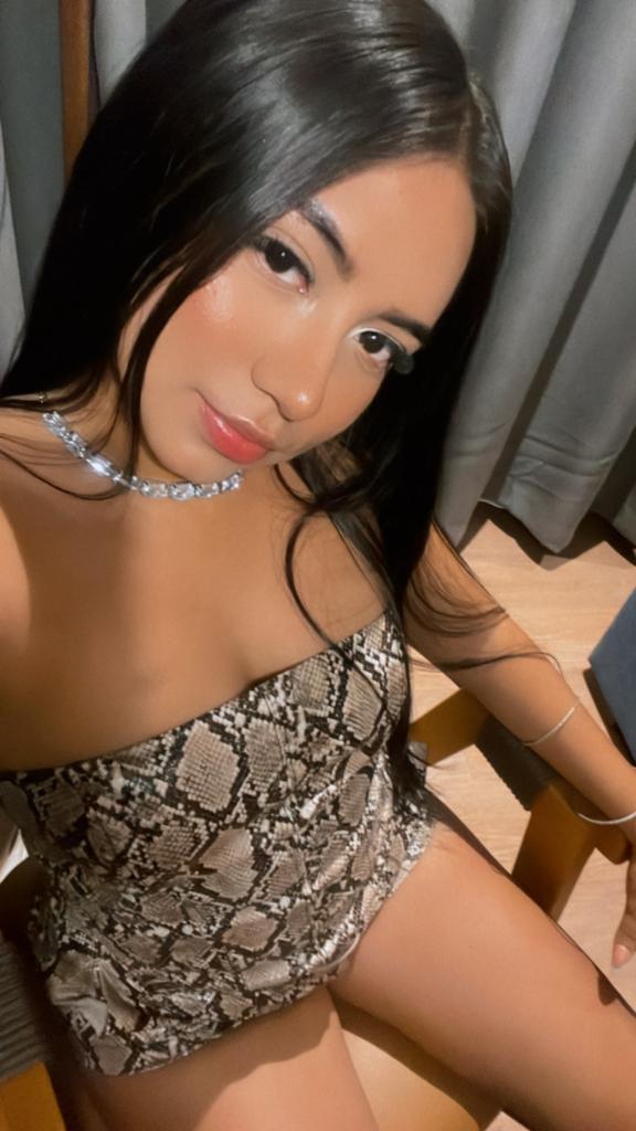 697708396: Chica busca chico en Mallorca