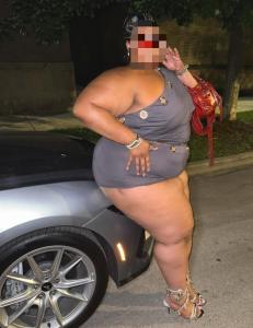 612499278: Chica busca chico en Gerona