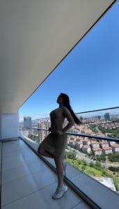 613589283: Chica busca chico en Murcia