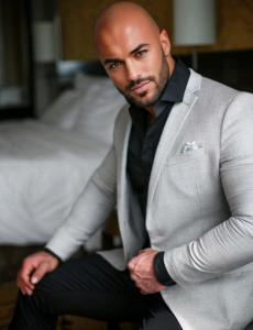 634693841: Chico busca chica en Málaga