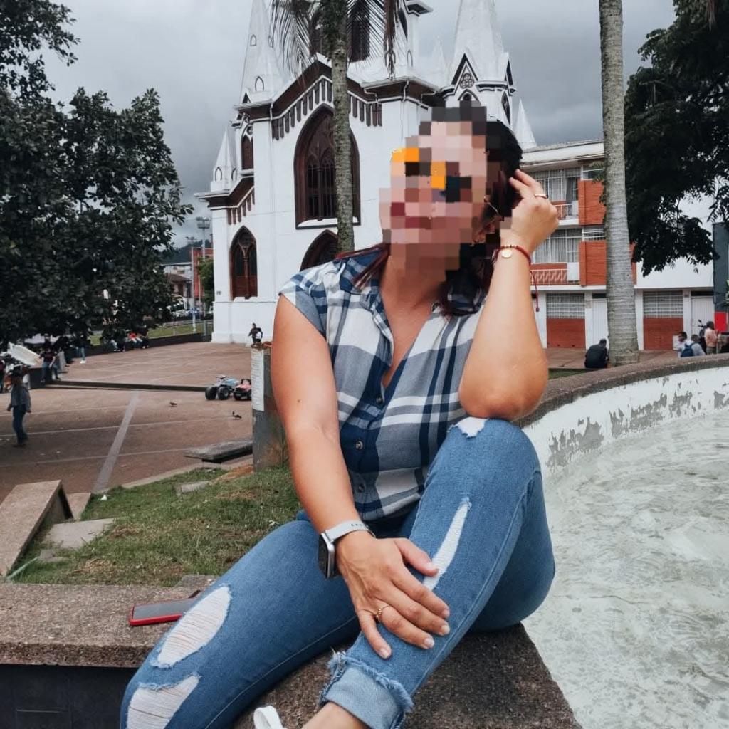 Chica busca chico en Sevilla: 