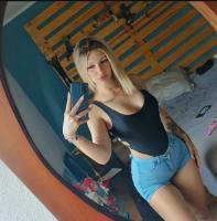 661169225: Chica busca chico en Albacete