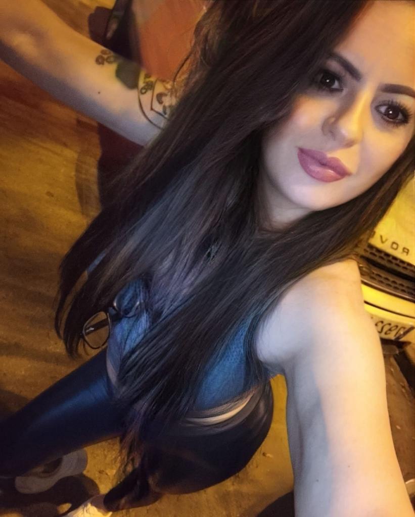 631858612: Chica busca chico en Murcia