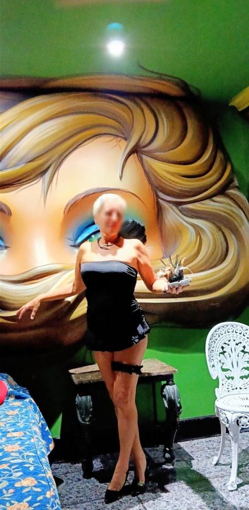 Chica busca chico en Alicante: 