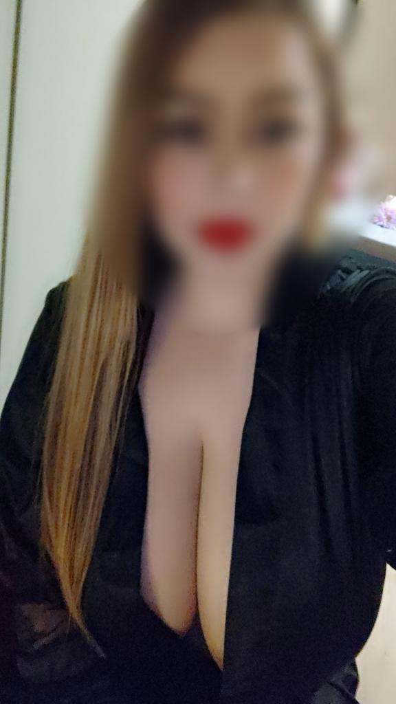 643284241: Chica busca chico en Cantabria