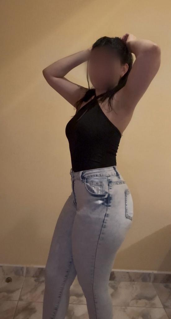 Chica busca chico en Tenerife: 