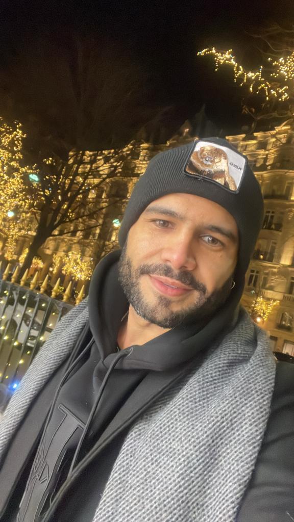 Chico busca chica en Málaga: 