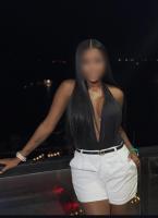 613456269: Chica busca chico en Cádiz