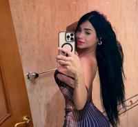 620186944: Chica busca chico en Madrid