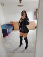 613278383: Chica busca chico en Pontevedra