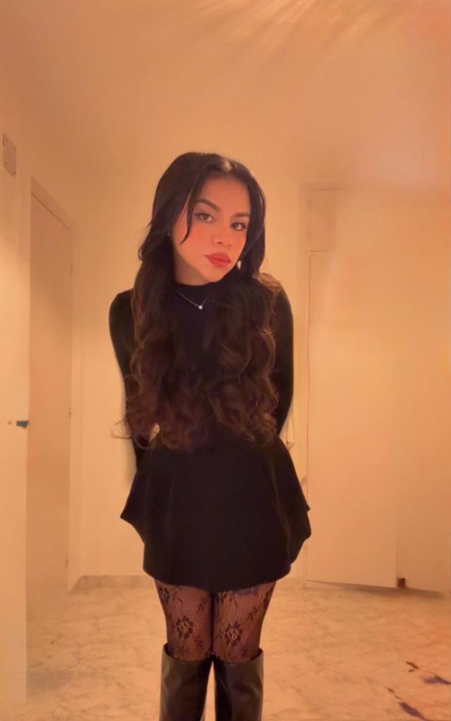 Chica busca chico en Ibiza: 