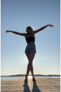 642949677: Chica busca chico en Madrid