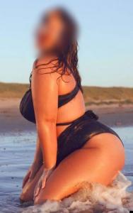 632000405: Chica busca chico en Ibiza