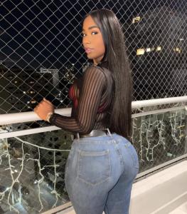 613829329: Chica busca chico en Almería