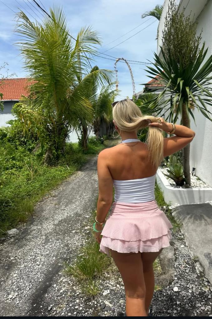 Chica busca chico en Melilla: 