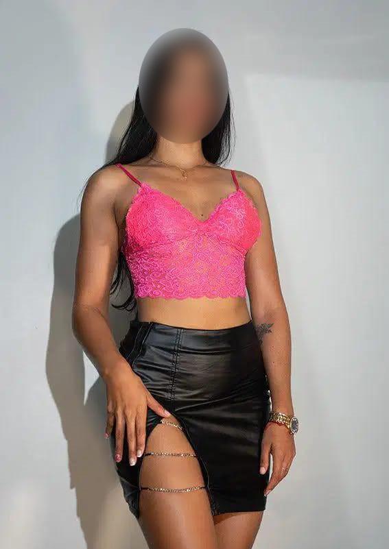Chica busca chico en Tenerife: 