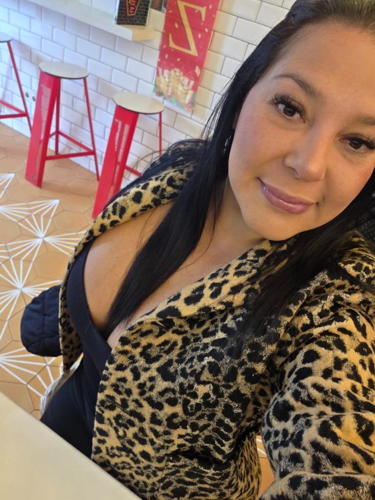 654757684: Chica busca chico en Alicante