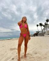 644945670: Chica busca chico en Cantabria