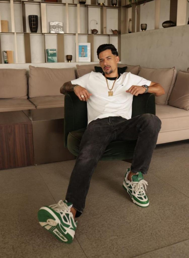 647967254: Chico busca chica en Madrid