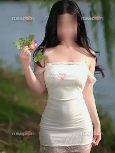 688181075: Chica busca chico en Málaga