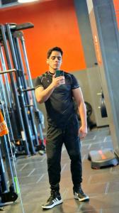 663742082: Chico busca chica en Madrid