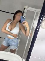 613962170: Chica busca chico en Madrid