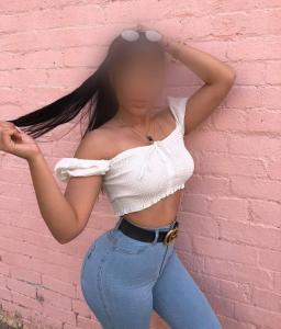 654105757: Chica busca chico en Pontevedra
