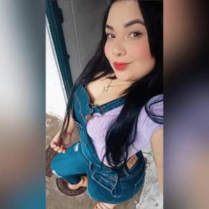 631279675: Chica busca chico en Tenerife