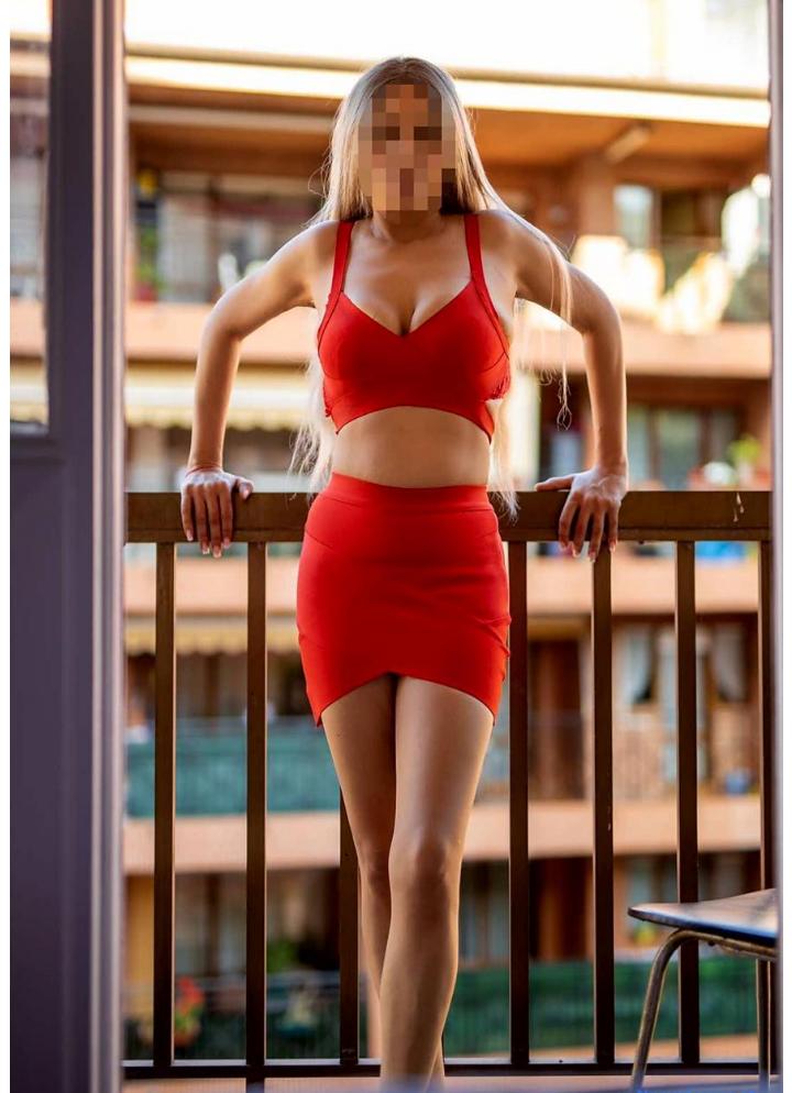 Chica busca chico en Ibiza: 