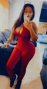 643589727: Chica busca chico en Málaga