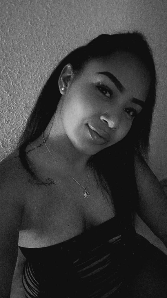 Chica busca chico en Murcia: 