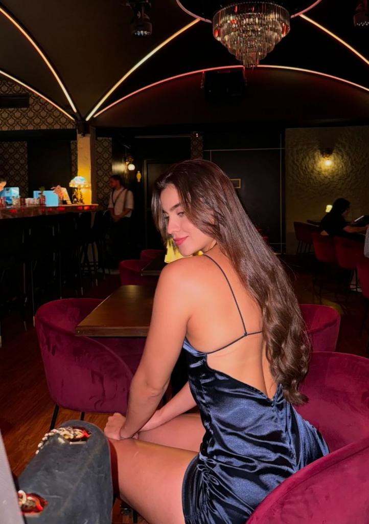 Chica busca chico en Tenerife: 