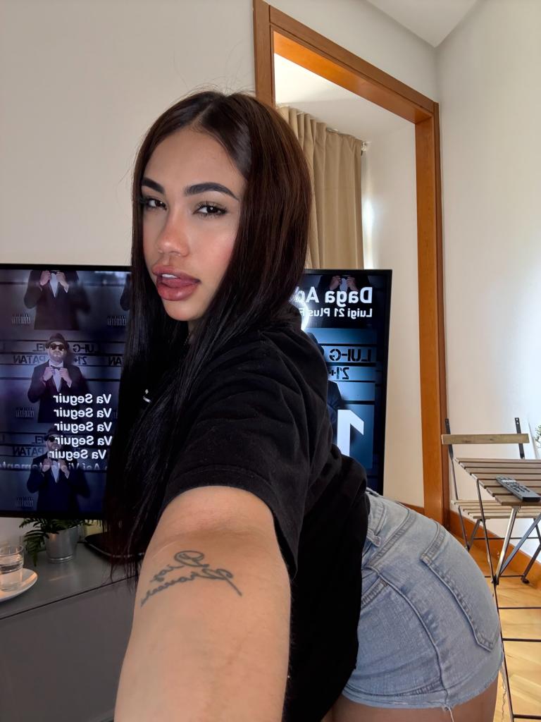 Chica busca chico en La Coruña: 