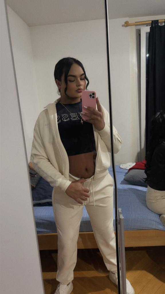 614745585: Transexual en Alicante