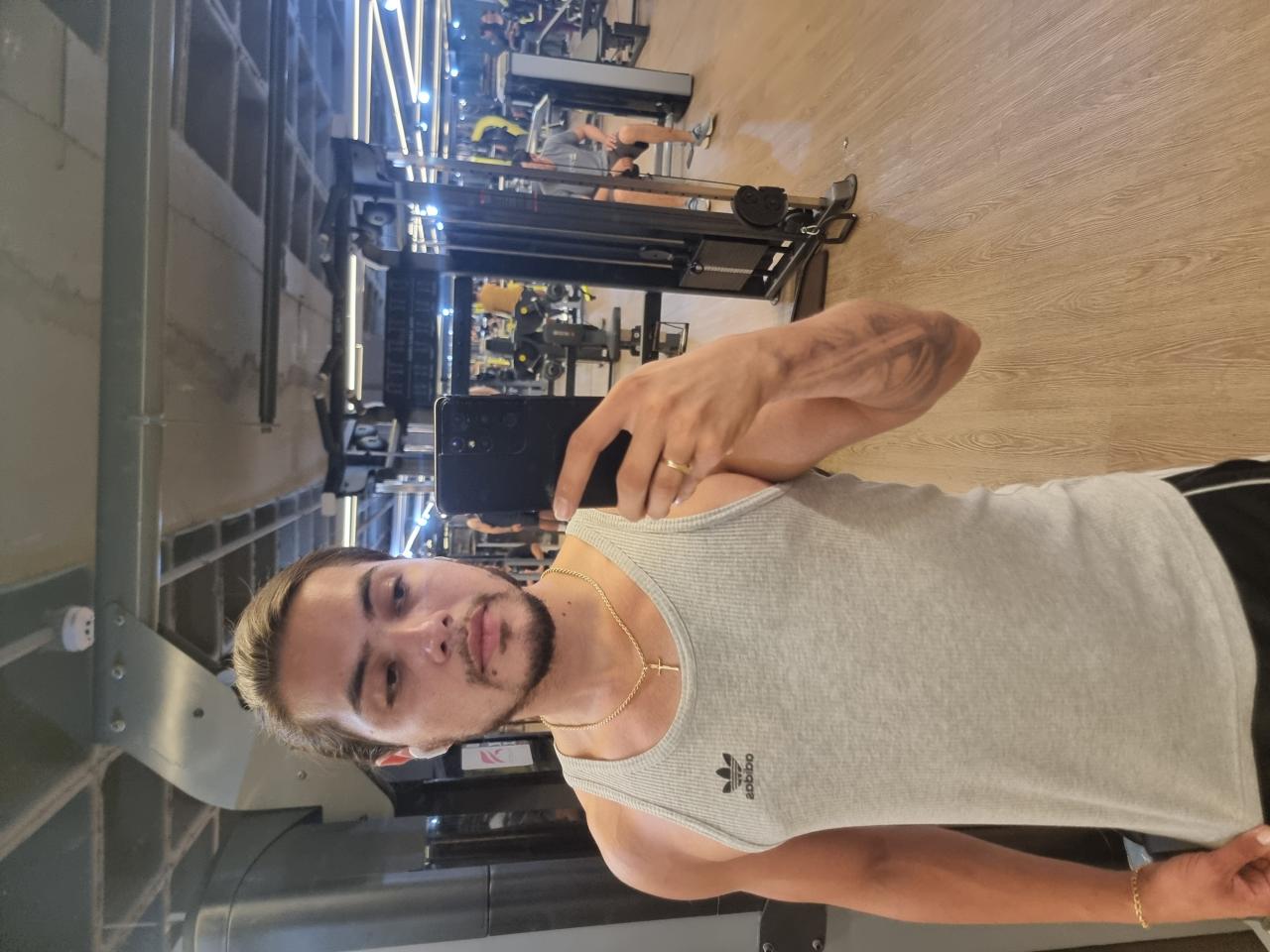 Chico busca chica en Mallorca: 