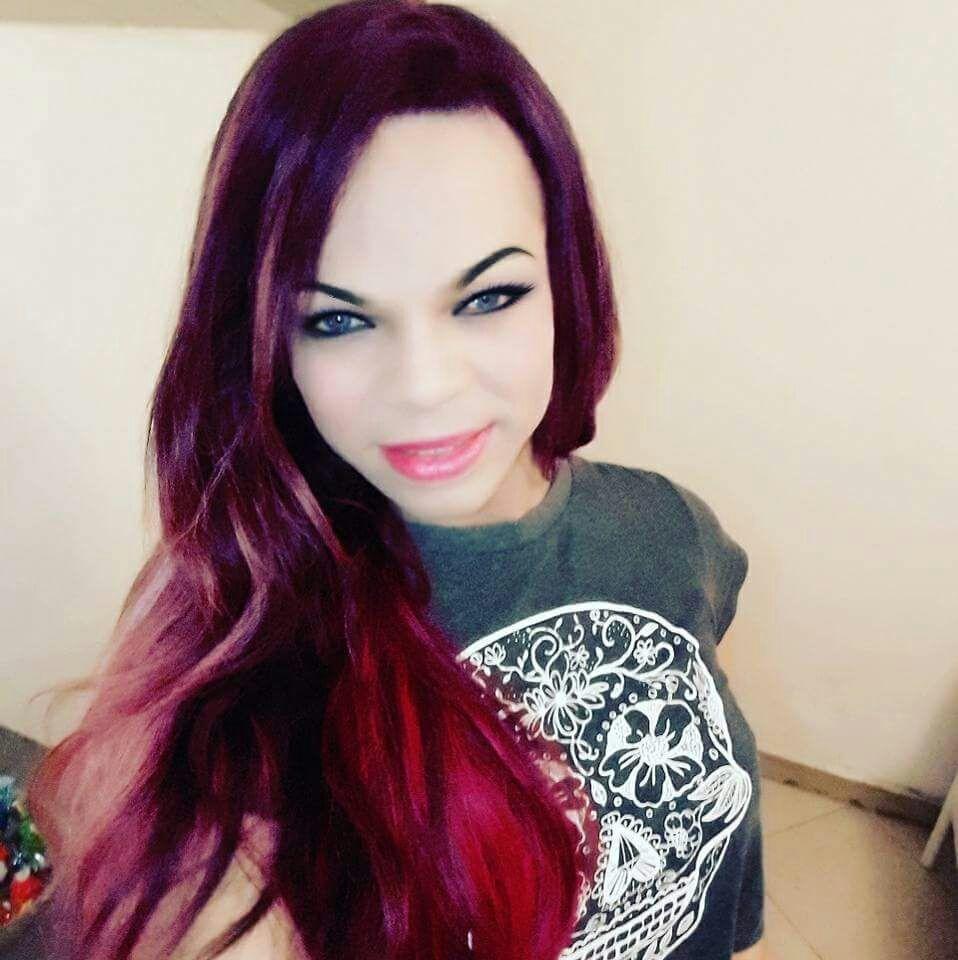 632251035: Chica busca chico en Gerona