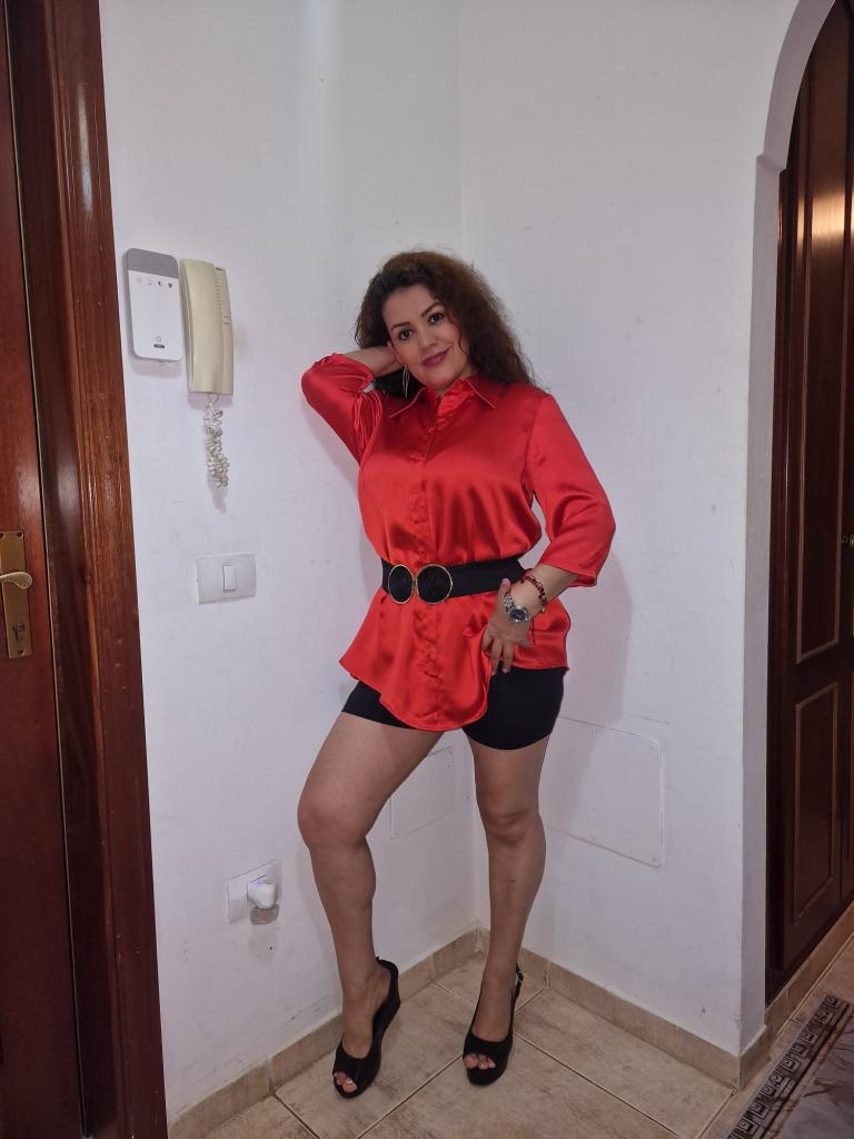 Chica busca chico en Tenerife: 