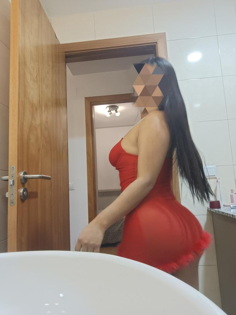 617054636: Chica busca chico en Madrid