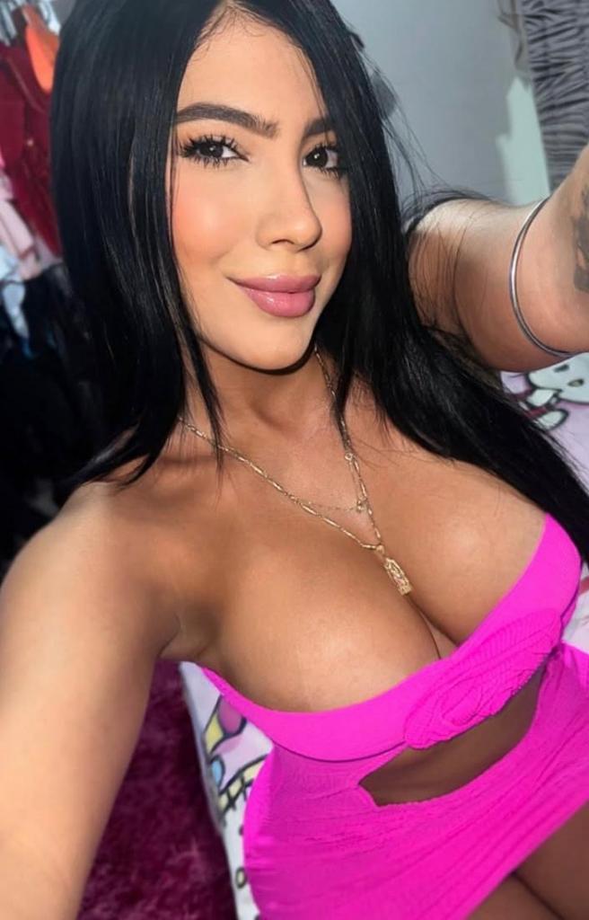 631992358: Chica busca chico en Asturias