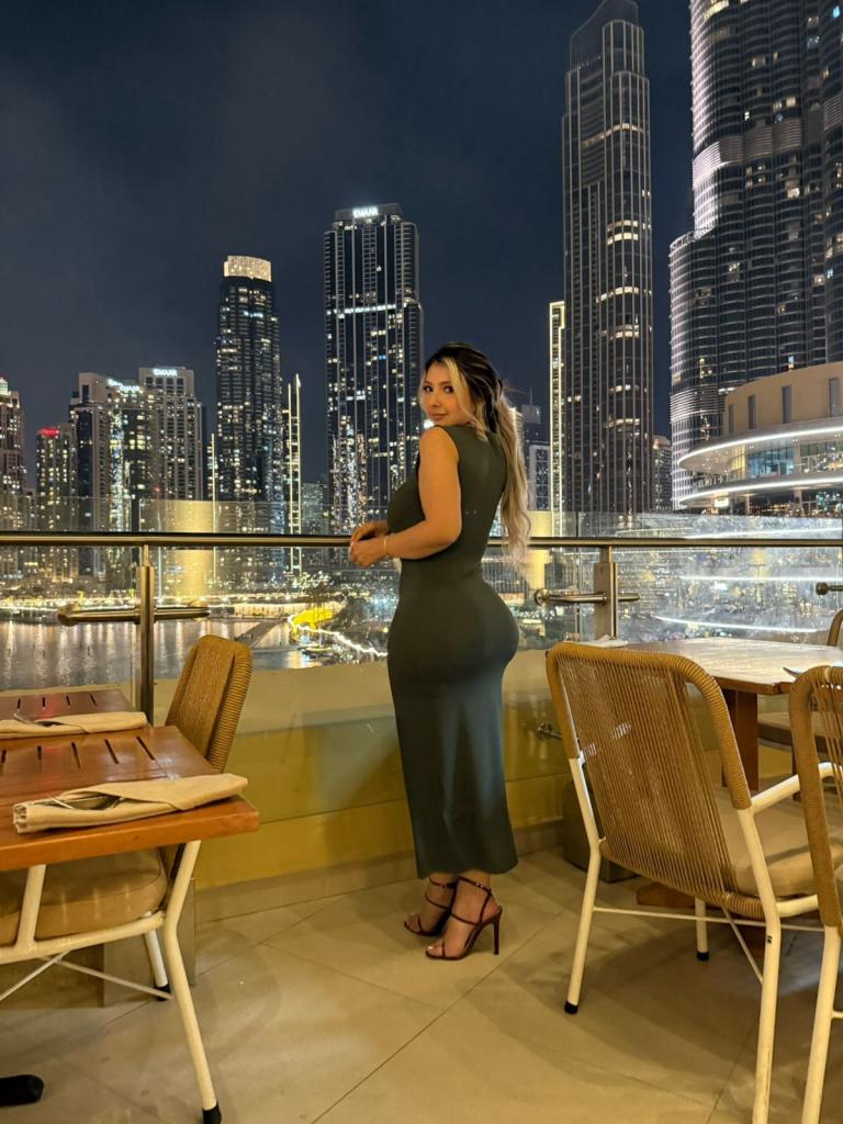 Chica busca chico en Tenerife: 