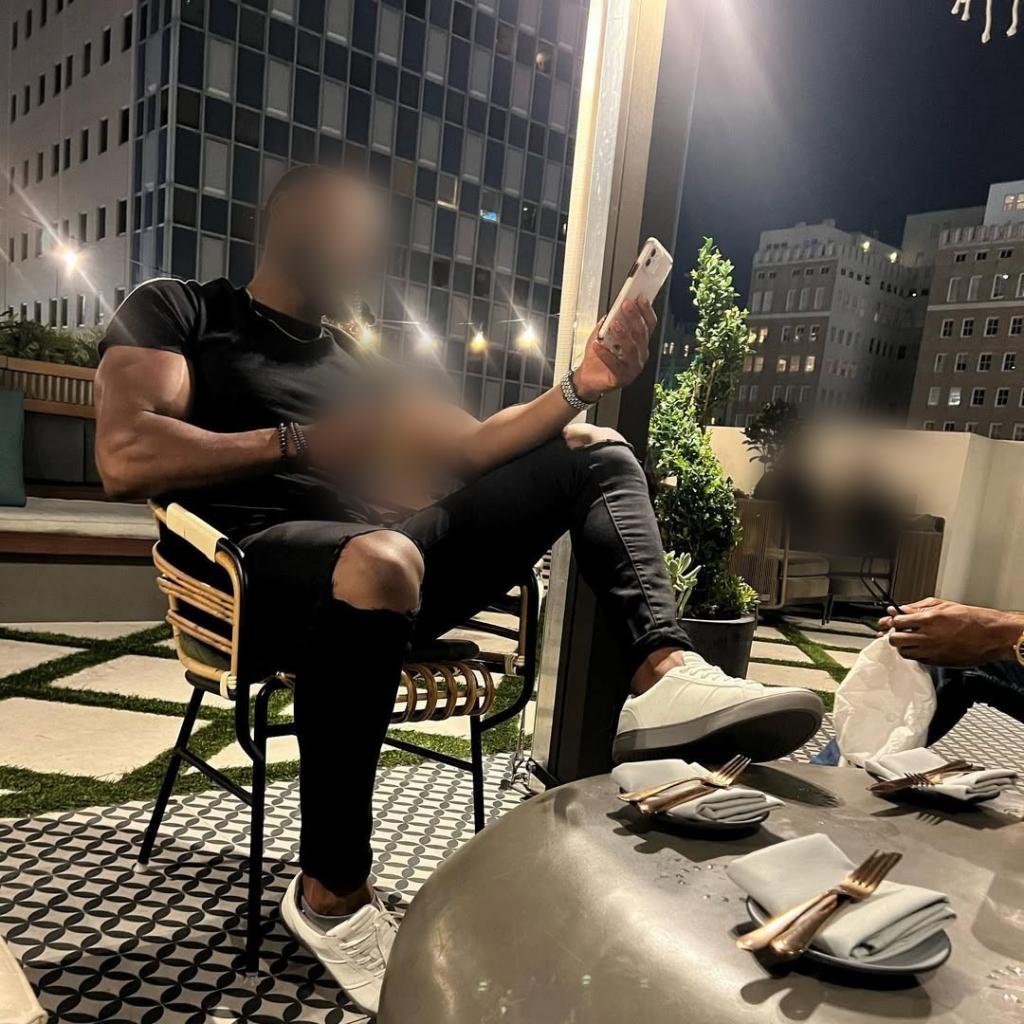 Chico busca chica en Barcelona: 