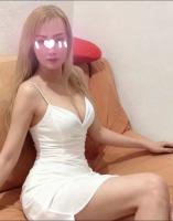 670756779: Chica busca chico en Barcelona