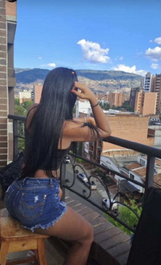 647265209: Transexual en Navarra