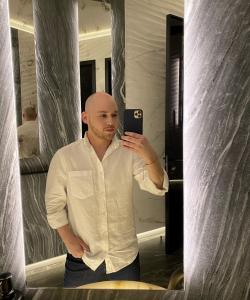 Chico busca chica en Madrid: 