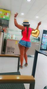 Chica busca chico en Cádiz: 