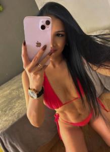 647312444: Chica busca chico en Albacete