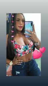 617433758: Chica busca chico en Sevilla