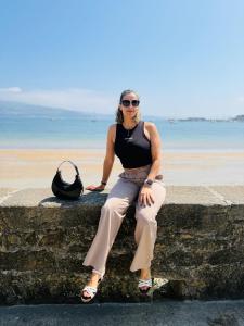 697696775: Chica busca chico en Barcelona